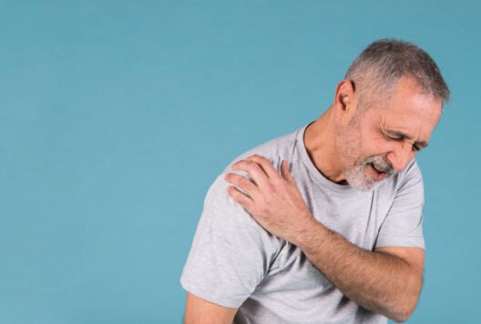 Shoulder Pain Causes: Muscle Strain Relief and Recovery Tips