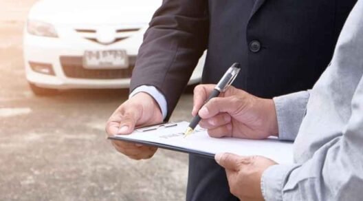 How Public Adjusters Determine Fair Settlements