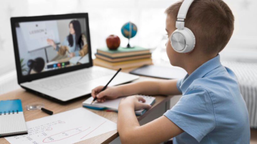 6 Tips for Making a Smooth Transition From Homeschool to Online School