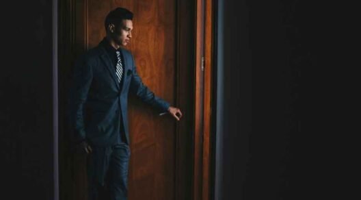 How-Can-Smart-Companies-Keep-Their-Best-Talent-from-Walking-Out-the-Door