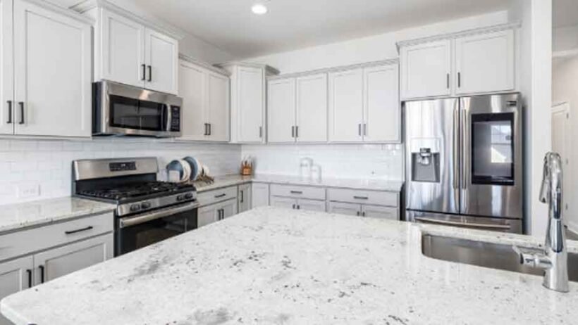 How Kitchen Backsplash Tiles Can Elevate Small Kitchen Spaces