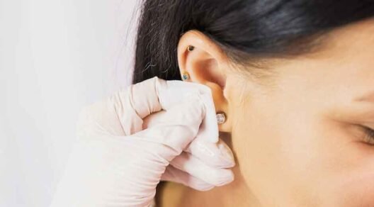 How-Professional-Piercers-Ensure-Sterile-Equipment-and-Safety