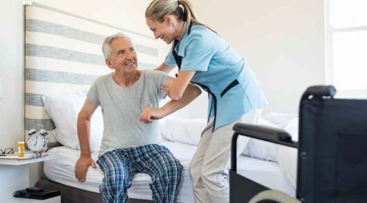 Key-Ways-Assisted-Living-Ensures-Aged-People's-Care-And-Comfort