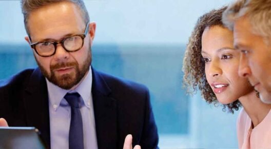 What-Factors-Should-You-Consider-When-Selecting-the-Best-FERS-Advisor