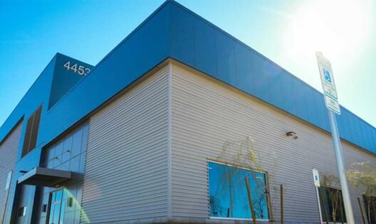 Aluminum Siding for Commercial and Industrial Buildings