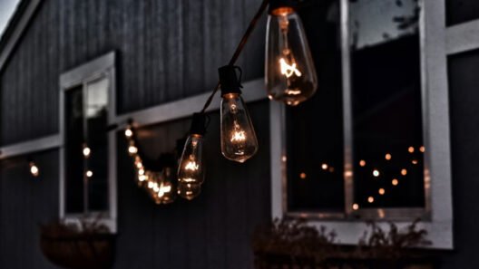 Design Your Interiors Sustainable for the Holiday Season