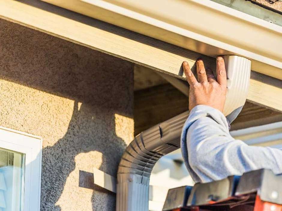 How Proper Gutter Installation Extends the Life of a Home’s Exterior