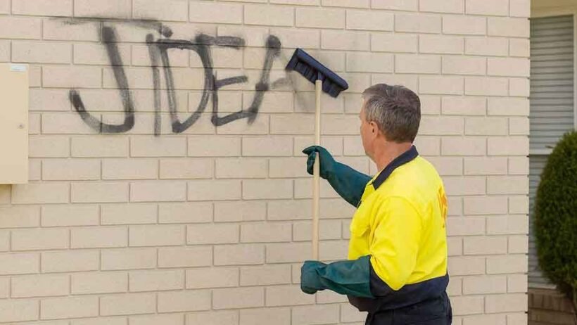 What to Expect from Expert Graffiti Removal for Your Home